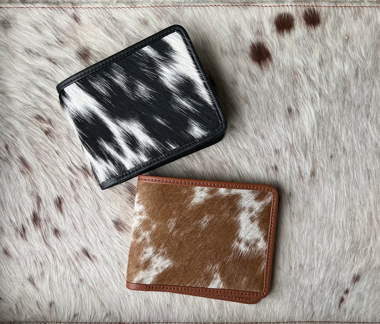 Men's Hair on Wallet
